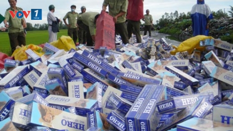 Chính phủ với người dân ngày 11/12/2014: Đấu tranh chống buôn lậu thuốc lá.