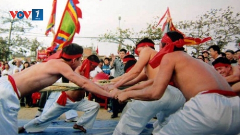 Bắc Ninh đón nhận Bằng di sản Văn hóa phi vật thể Quốc gia lễ hội Kéo co thôn Hữu Chấp (Thời sự đêm 11/02/2016)