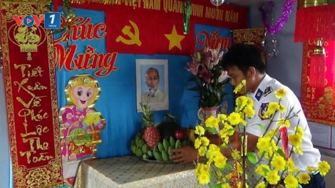Người chiến sỹ với mùa xuân đất nước