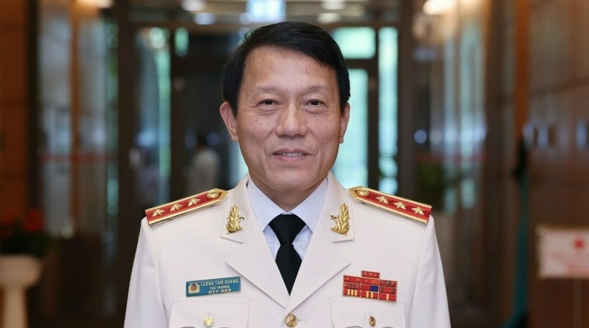Đại tướng Lương Tam Quang, Uỷ viên Bộ Chính trị Bộ trưởng Bộ Công an.