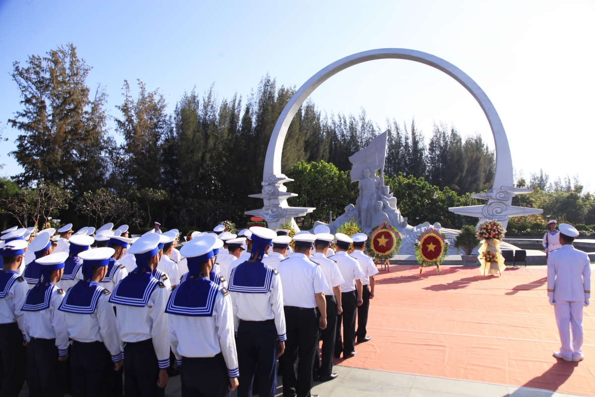 Khu tưởng niệm 64 liệt sĩ Gạc Ma ở Cam Ranh, Khánh Hòa