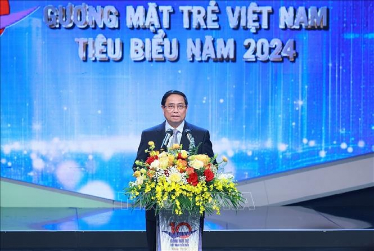 Thủ tướng Phạm Minh Chính phát biểu, tuyên dương 10 Gương mặt trẻ Việt Nam tiêu biểu và 8 Gương mặt trẻ Việt Nam triển vọng năm 2024.