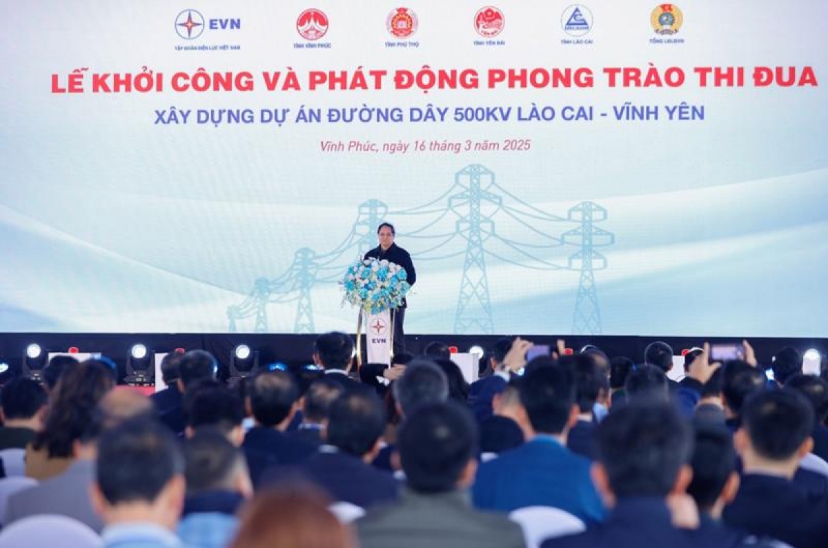 Thủ tướng Phạm Minh Chính dự lễ khởi công và phát động phong trào thi đua xây dựng dự án đường dây tải điện 500 kV Lào Cai - Vĩnh Yên