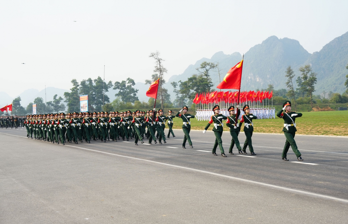 Khối nữ Quân y
 