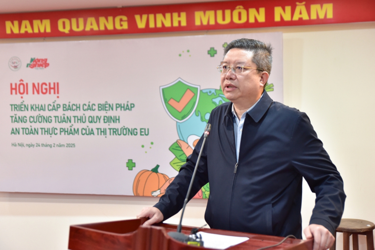 Ông Lê Thanh Hòa, Giám đốc Văn phòng SPS Việt Nam phát biểu tại hội nghị ATVSTP