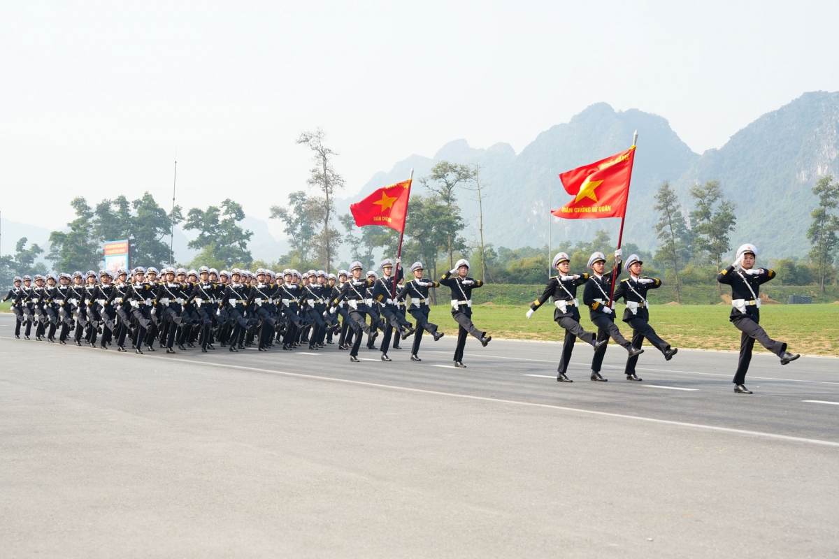 Khối sĩ quan Quân chủng Hải quân