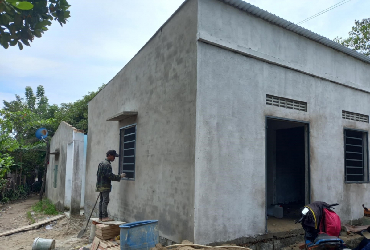Xây mới nhà cho người dân ở huyện Khánh Vĩnh, tỉnh Khánh Hòa.