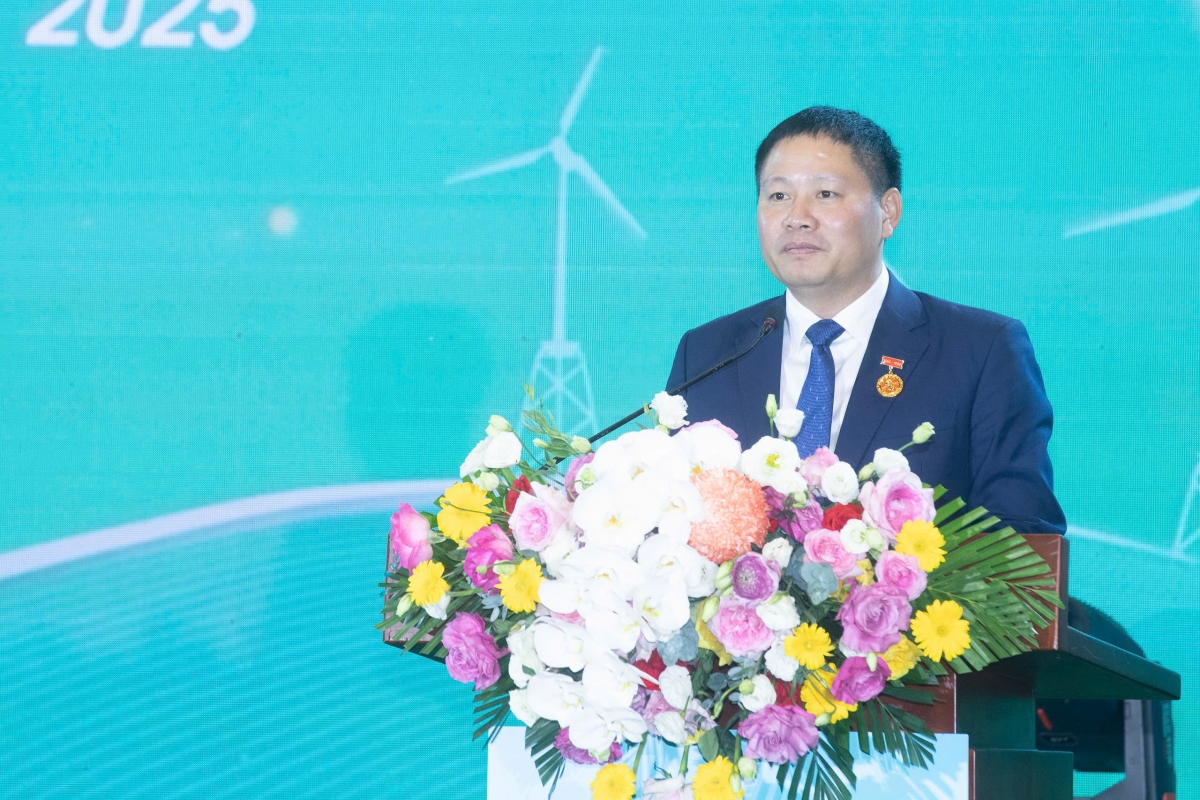 Phó Chủ tịch Tổng Liên đoàn Lao động Việt Nam Phan Văn Anh