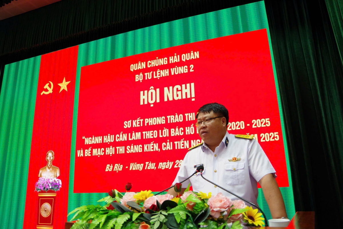 Thượng tá Triệu Thanh Tùng phát biểu tại Hội nghị