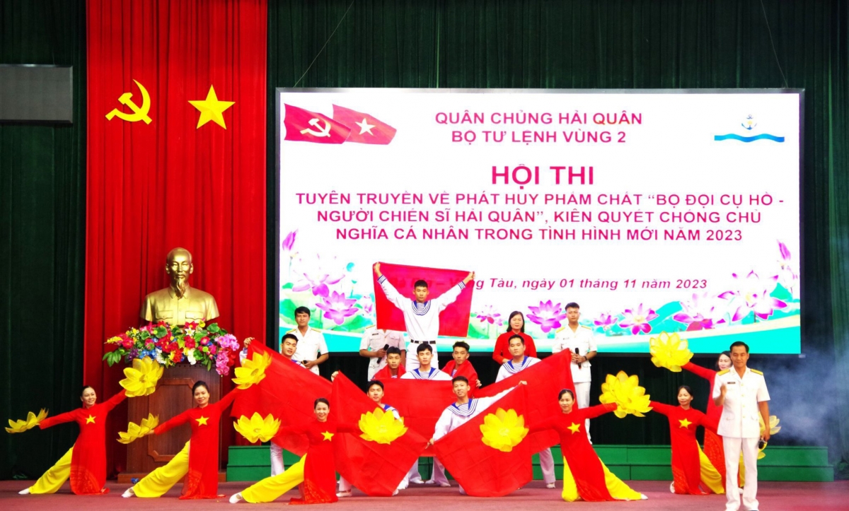 Tổ chức tuyên truyền, giáo dục tư tưởng, đạo đức, phong cách Hồ Chí Minh bằng nhiều hình thức, thiết thực, hiệu quả