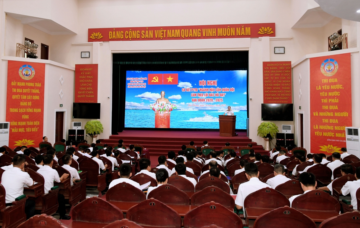 Quang cảnh hội nghị