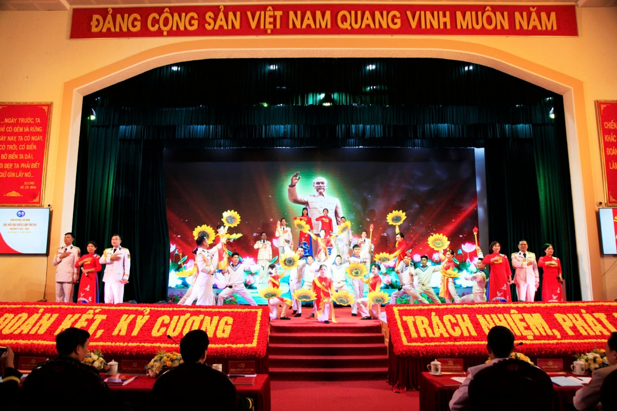 Một số tiết mục văn nghệ chào mừng