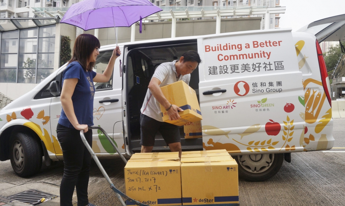 Feeding Hongkong đã giúp "giải cứu" tới 1200 tấn thực phẩm bị bỏ đi lãng phí - Nguồn: Feeding Hongkong