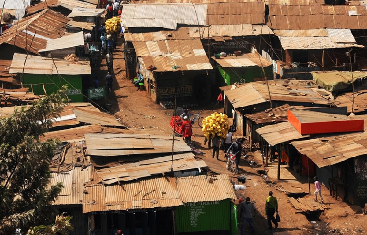 Một góc ở khu ổ chuột Kibera của Kenya (Ảnh: CNN)