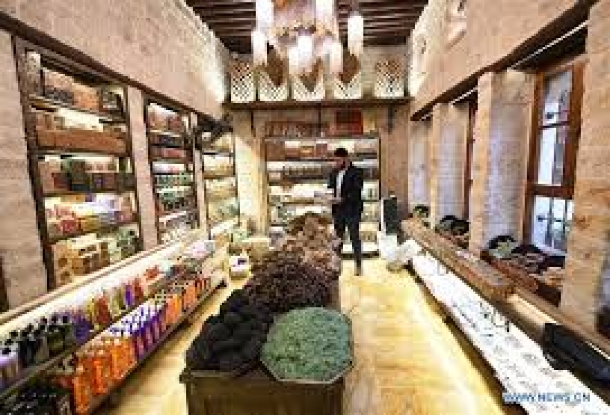 Các nhà sản xuất xà phòng thủ công Aleppo bắt đầu khôi phục hoạt động kinh doanh. Ảnh: Xinhua.