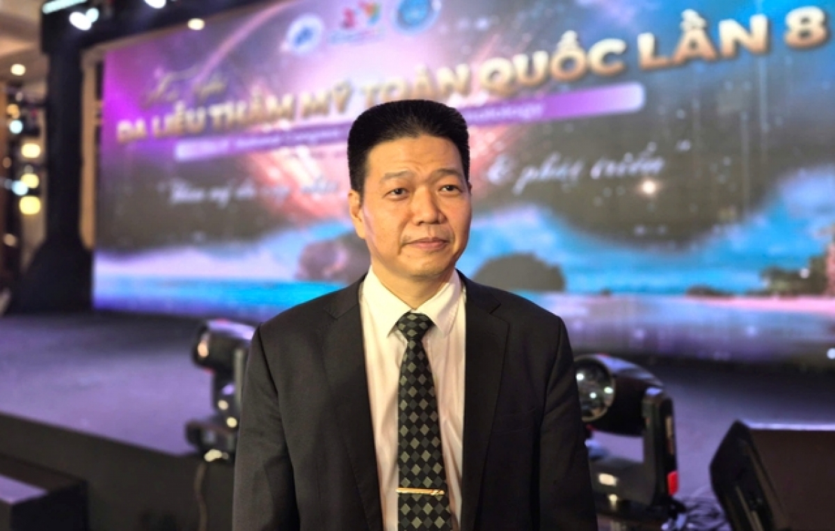 PGS.TS Lê Hữu Doanh chia sẻ về việc sử dụng các sản phẩm làm đẹp, tránh mua phải hàng giả