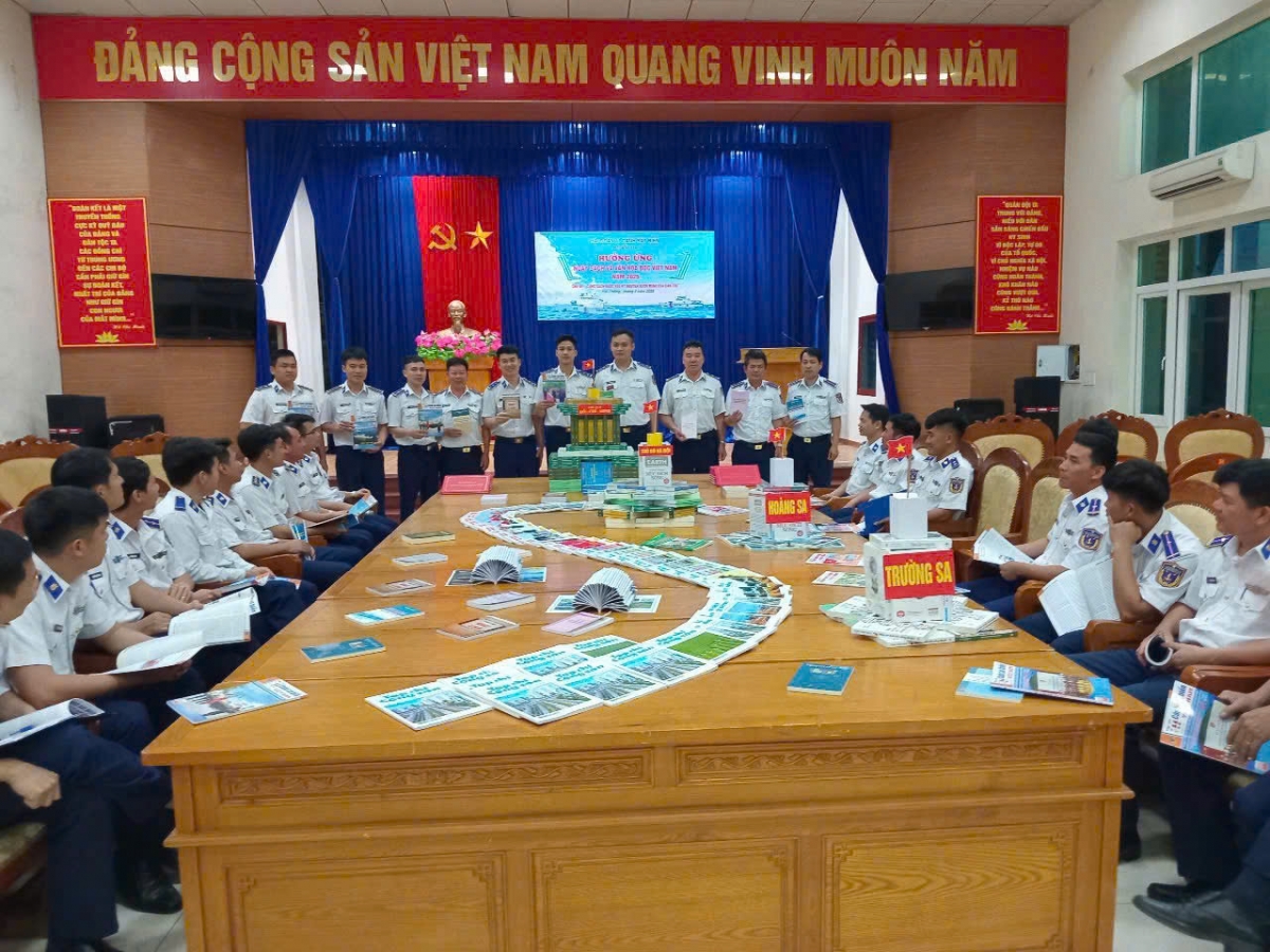 Hưởng ứng ngày sách và văn hoá đọc Việt Nam
