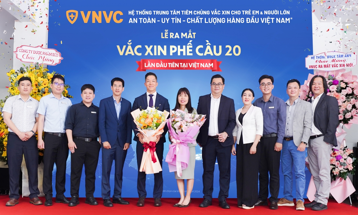 Lễ ra mặt vắc xin phế cầu phòng 20 chủng vi khuẩn phế cầu ra mắt tại Hệ thống tiêm chủng VNVC