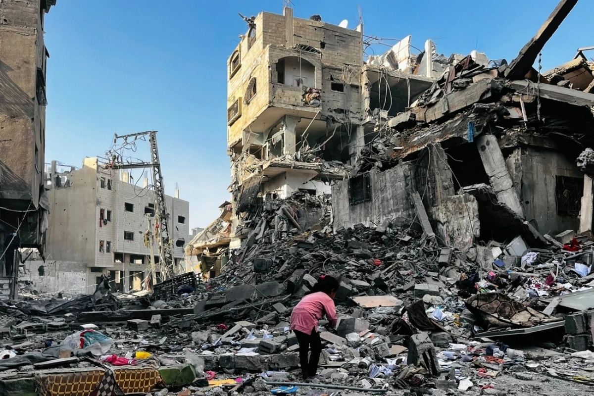 Xung đột giữa Israel và Hamas đã biến Dải Gaza thành vùng đất chết (Ảnh: REUTERS)