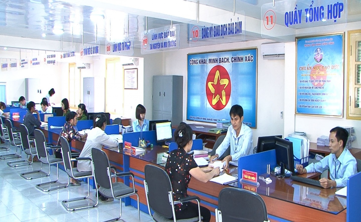 Thủ tướng Phạm Minh Chính yêu cầu 100% thủ tục hành chính liên quan đến doanh nghiệp phải được thực hiện trực tuyến.