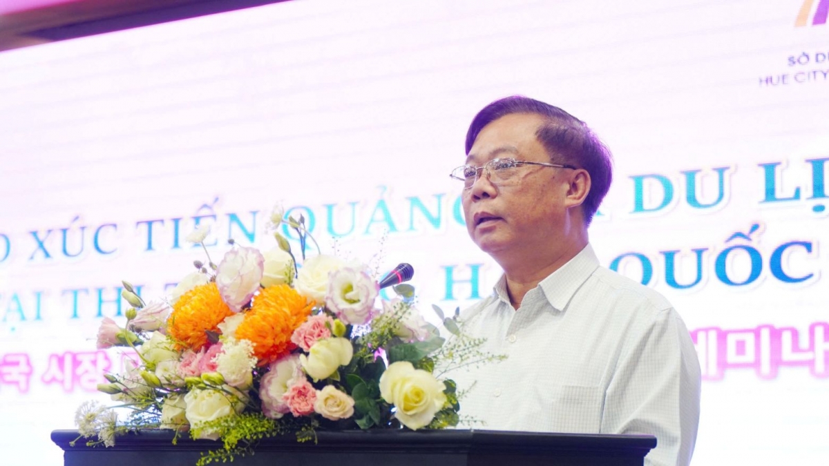 Ông Phạm Văn Thủy, Phó Cục trưởng Cục Du lịch Quốc gia Việt Nam phát biểu tại hội thảo.