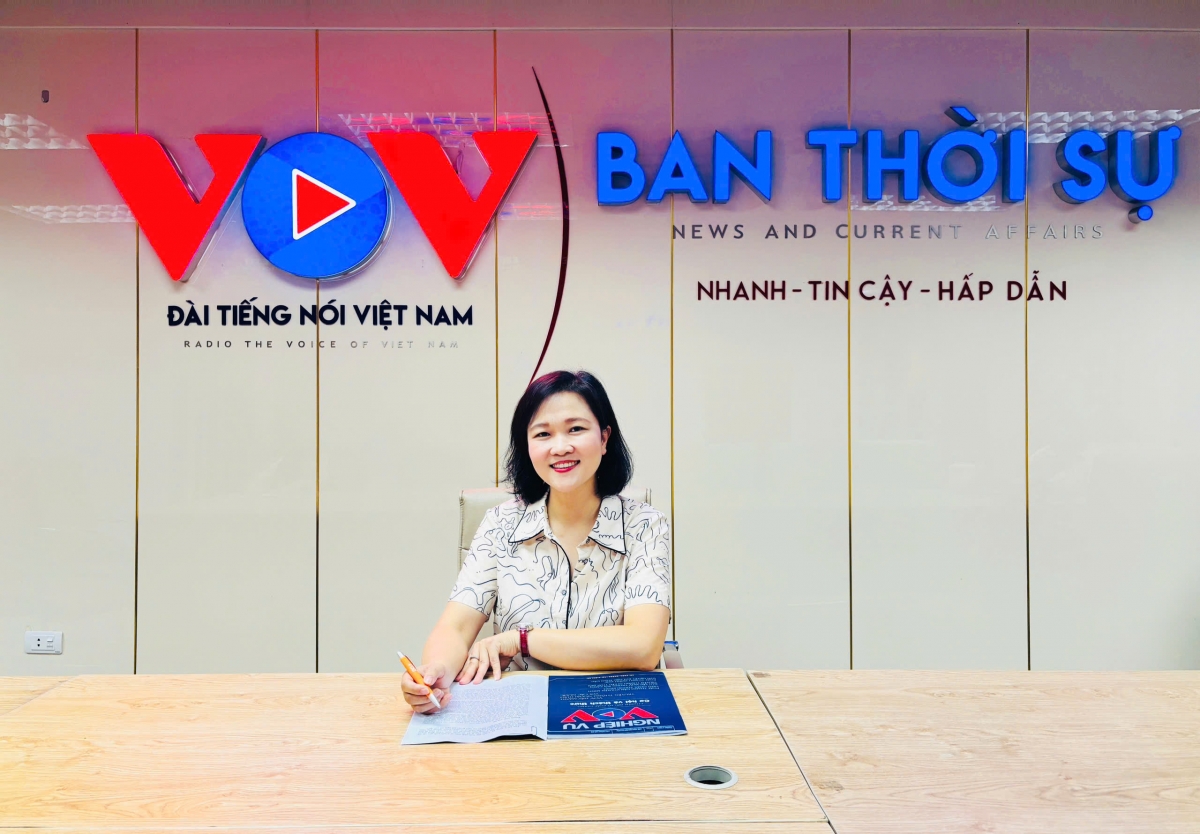 PGS.TS Nguyễn Thị Thu Hoài, Giảng viên Trường ĐH Kinh tế - ĐHQG Hà Nội