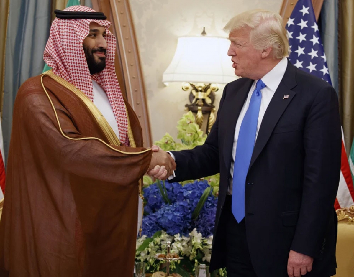 Tổng thống Mỹ Donald Trump và Thái tử Mohammed bin Salman tại Riyadh năm 2017. Ảnh: NBC