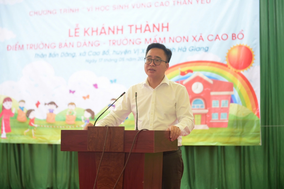 Phó TGĐ Đài Tiếng nói Việt Nam Phạm Mạnh Hùng phát biểu tại buổi lễ.