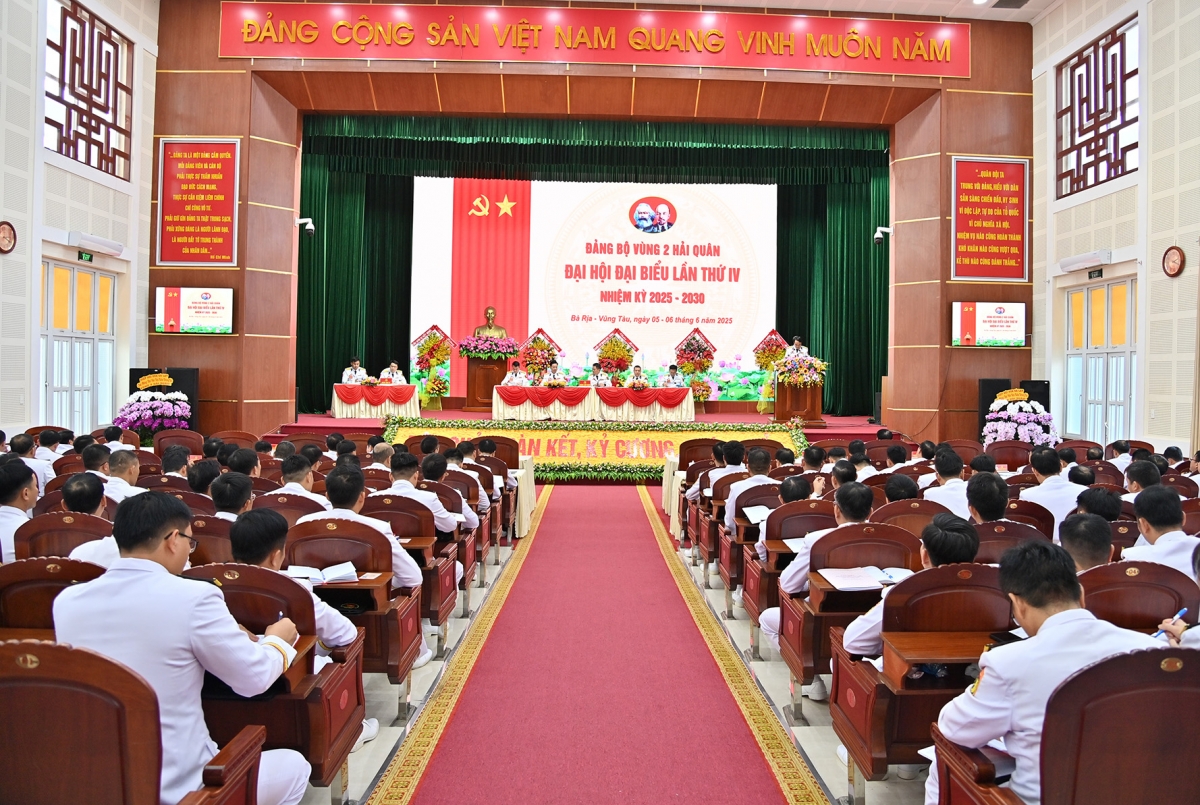 Quang cảnh phiên trù bị Đại hội Đại biểu Đảng bộ Vùng 2 lần thứ IV, nhiệm kỳ 2025 - 2030