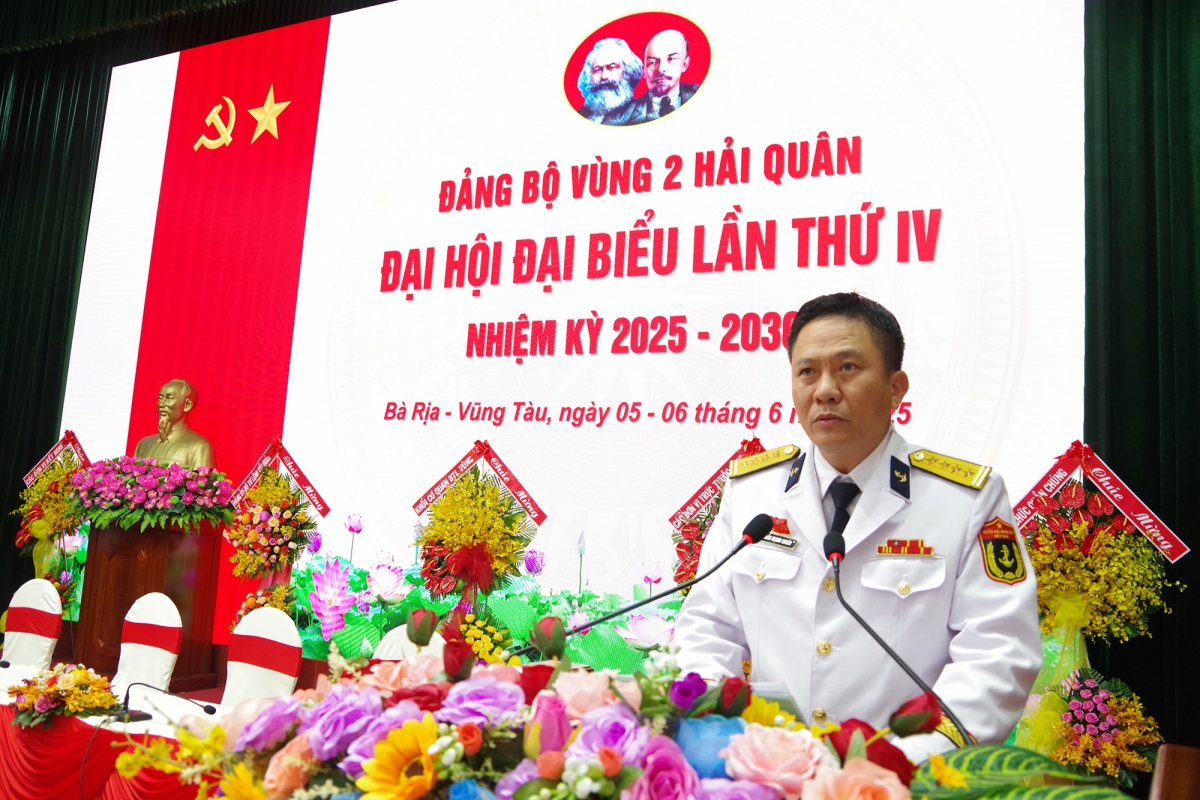 Đại tá Trần Mạnh Chiến, Bí thư Đảng ủy, Chính ủy Vùng quán triệt mục đích, yêu cầu Đại hội