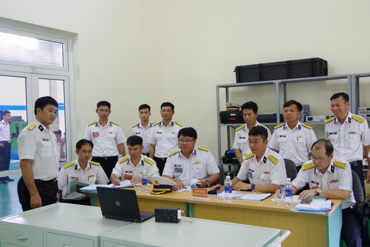 Tổ chức Hội thi sáng kiến, cải tiến ngành hậu cần - kỹ thuật để lựa chọn các sáng kiến tiêu biểu trưng bày trong Đại hội