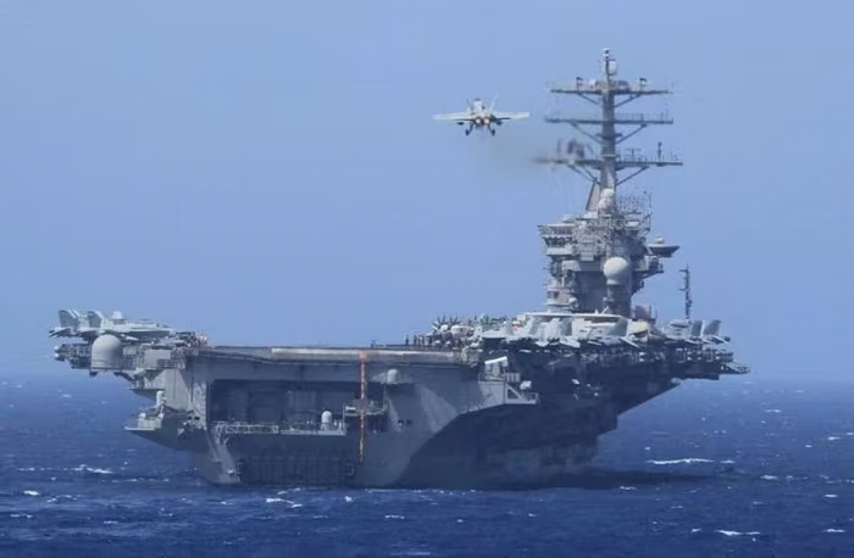 USS Nimitz CVN-68 là siêu hàng không mẫu hạm đầu tiên thuộc lớp Nimitz. Ảnh: Hải quân Mỹ.