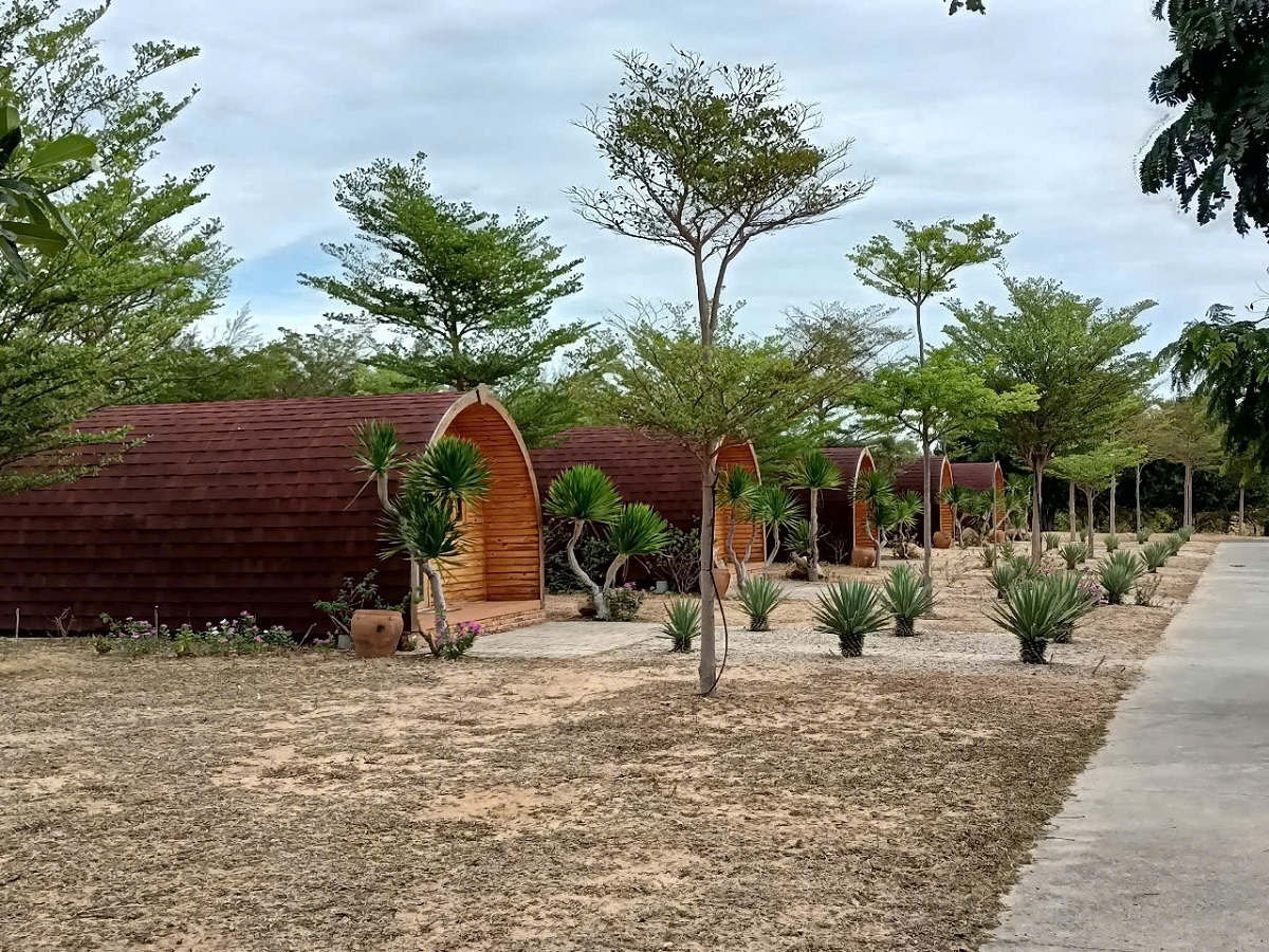 5 bungalow gỗ trong khu du lịch Tanyoli.