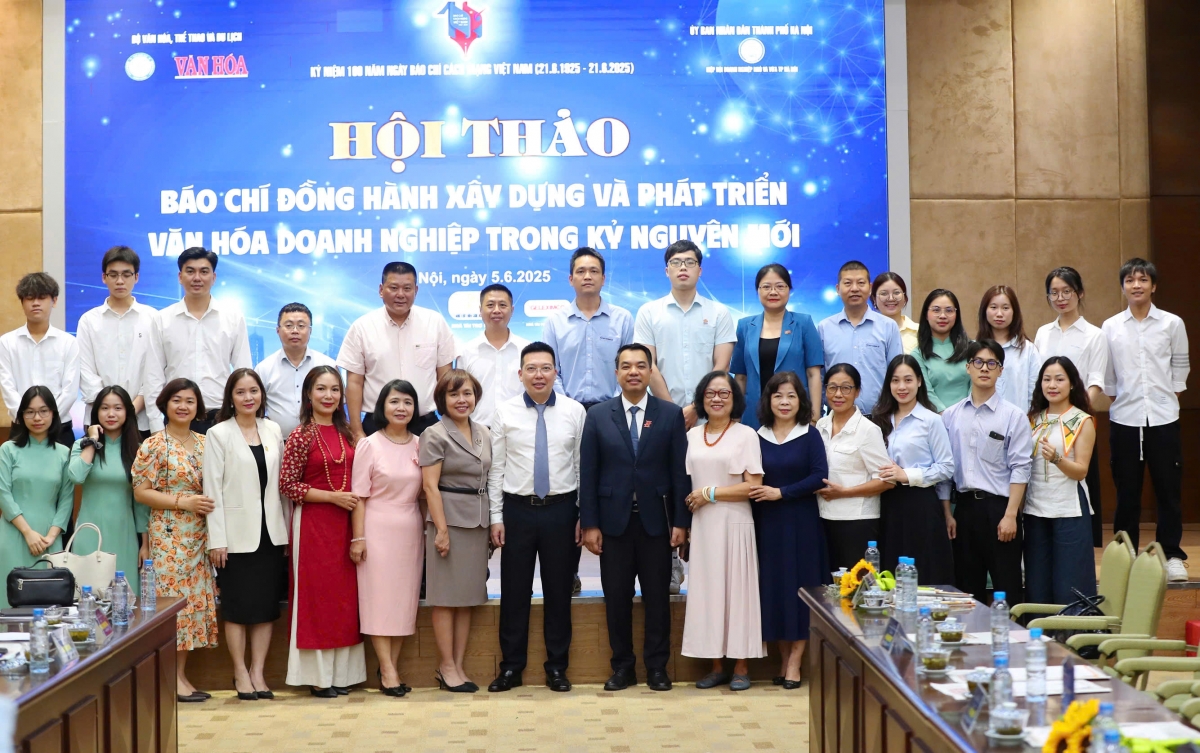 Các đại biểu tham dự Hội thảo( Ảnh: Ngọc Trung)