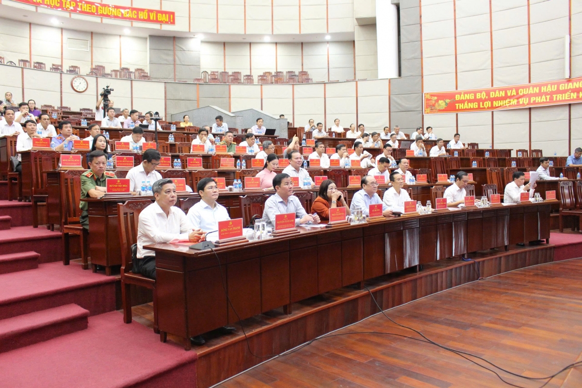 Các đại biểu tham dự Hội nghị