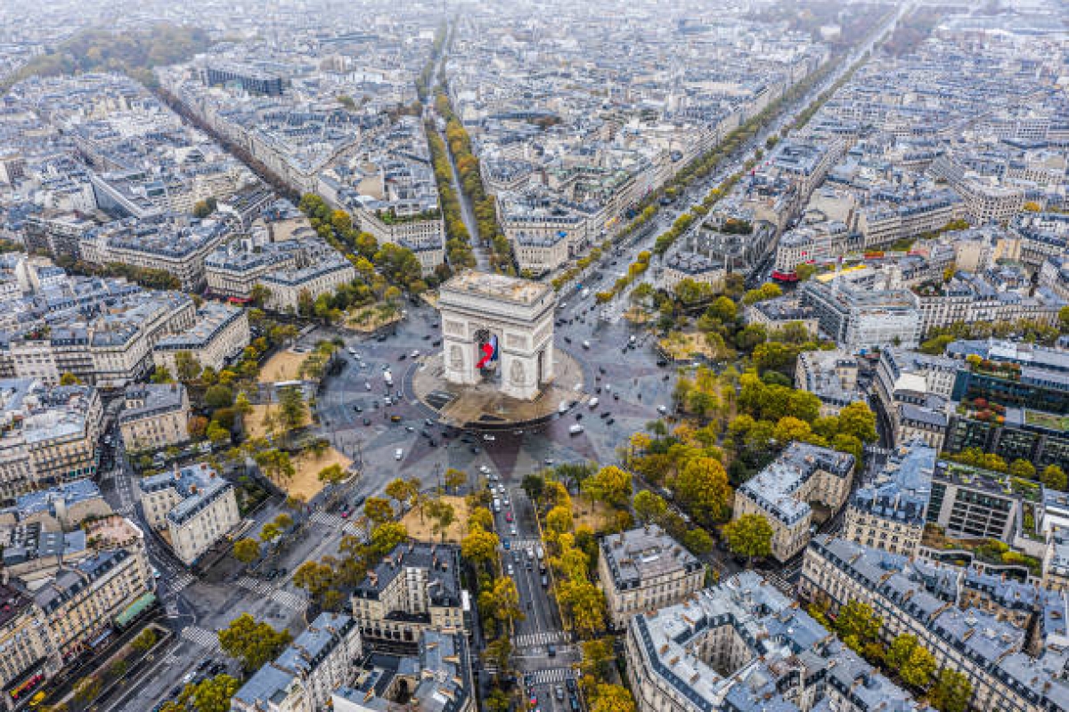 Thủ đô Paris được quy hoạch và quản lý "ngăn nắp".