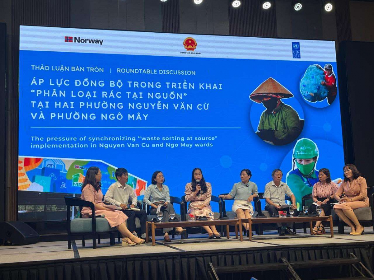 Hội thảo tổng kết dự án “Nhân rộng các mô hình quản lý rác thải tổng hợp thông qua trao quyền cho khối lao động phi chính thức và thúc đẩy kinh tế tuần hoàn” tại Bình Định.
