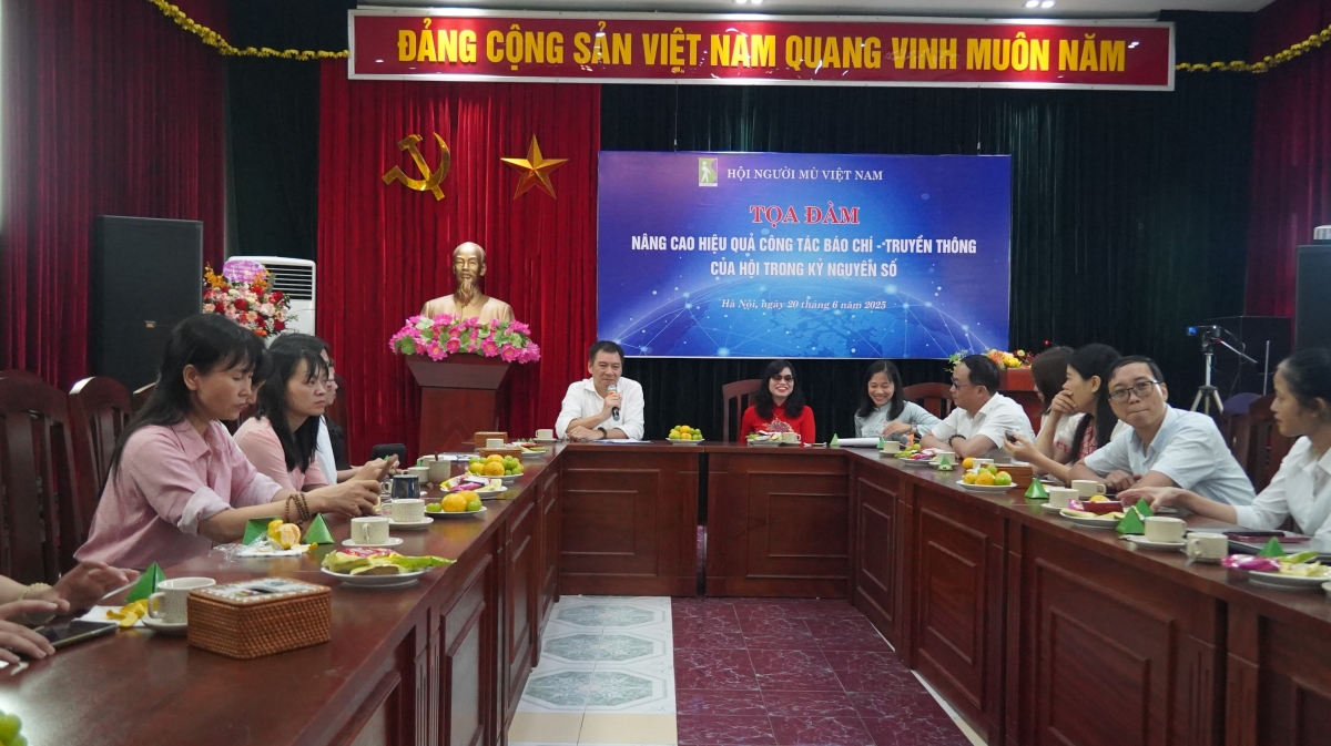 Tọa đàm “Nâng cao hiệu quả công tác báo chí - truyền thông của Hội Người mù Việt Nam trong kỷ nguyên số”