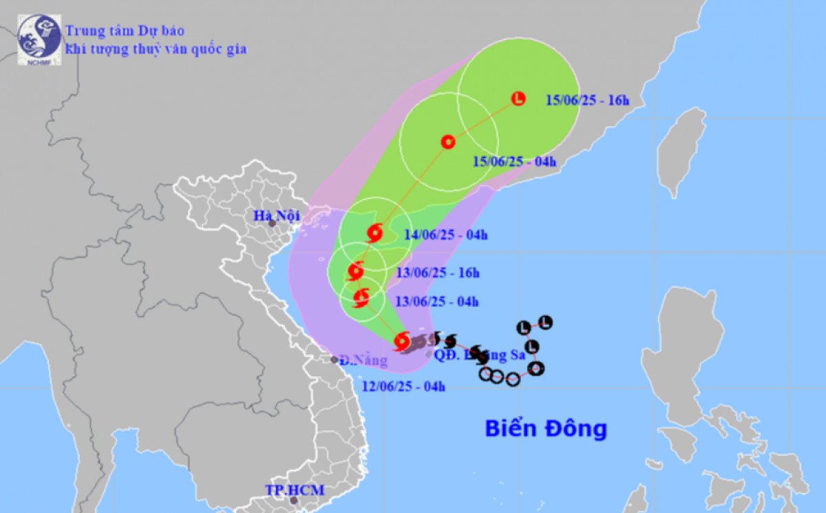 Dự báo vị trí và hướng di chuyển bão số 1 lúc 4h sáng 12-6 - Ảnh: NCHMF