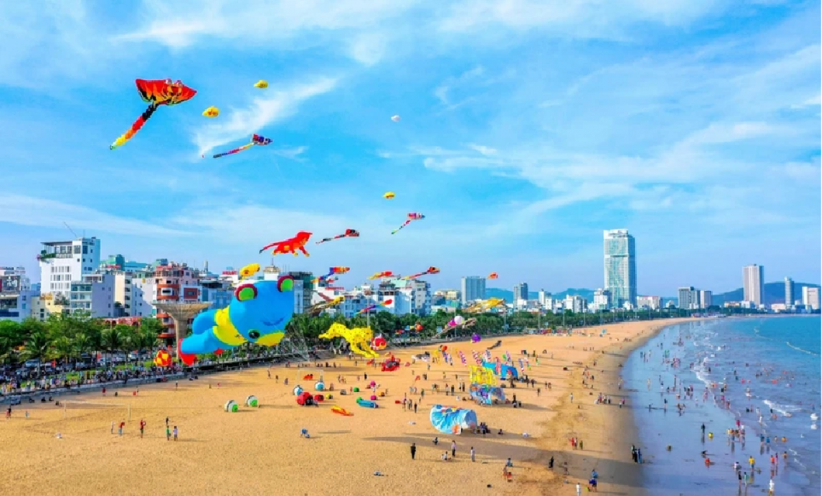 Nhiều hoạt động thu hút du khách đến Bình Định