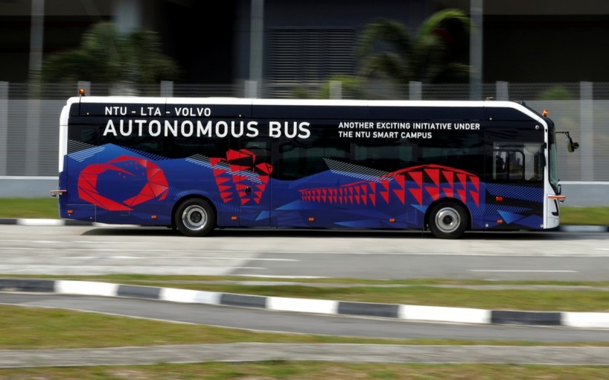 Ảnh minh họa một mẫu xe buýt tự lái_Nguồn: Reuters