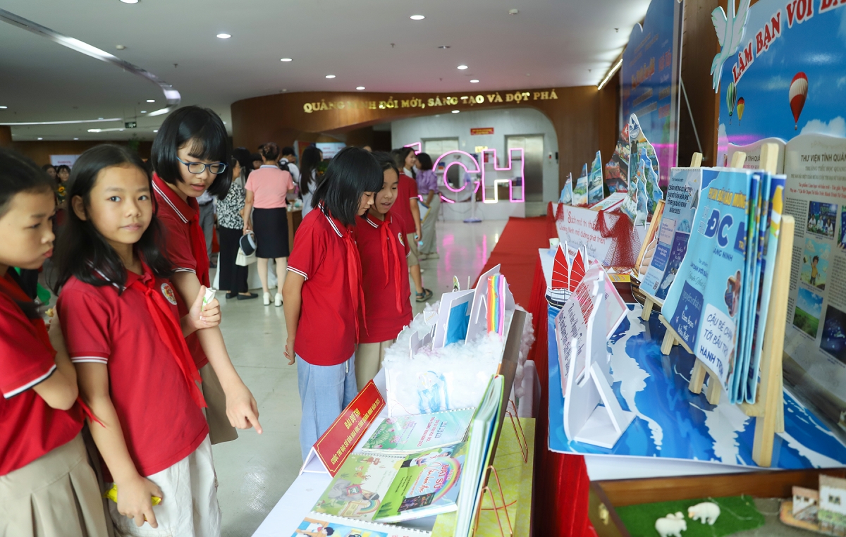 Các cuộc thi góp phần lan toả văn hoá đọc, tiếp tục trao truyền cảm hứng tới các thế hệ học sinh địa phương.