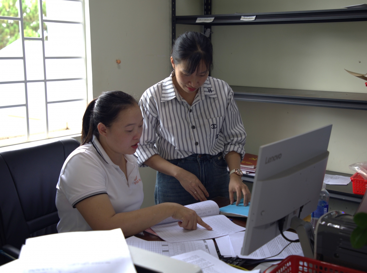 Công chức phường Nam Gia Nghĩa (Đắk Nông) sẵn sàng đón nhận nhiệm vụ mới sau sáp nhập.