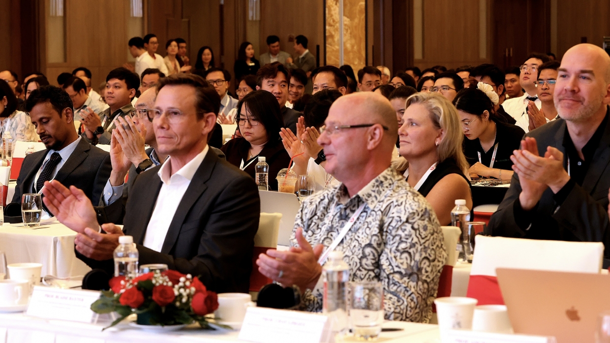 VOV - Bệnh viện S.I.S Cần Thơ cũng tổ chức chương trình Hội thảo và Đào tạo liên tục với chủ đề “Cập nhật Chẩn đoán và điều trị Đột quỵ - Từ lý thuyết đến thực hành”.