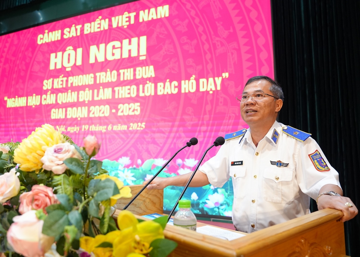 Thiếu tướng Đàm Xuân Tuấn phát biểu tại Hội nghị