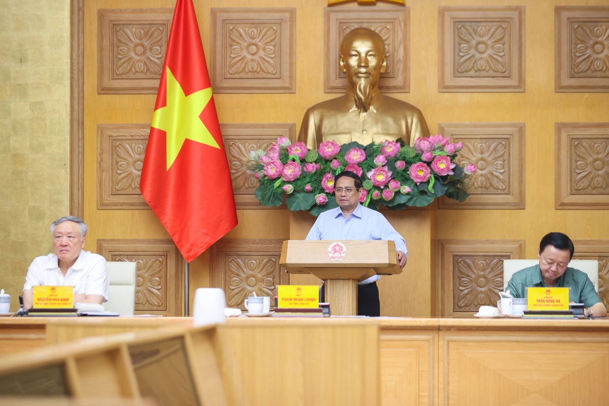 Thủ tướng yêu cầu tập trung xử lý nhiều vấn đề liên quan trong quá trình sắp xếp, triển khai mô hình chính quyền địa phương 2 cấp