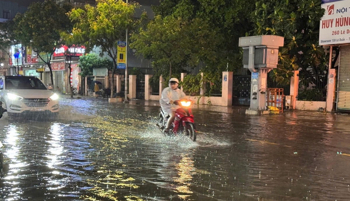 Hình ảnh ghi nhận tại đường Lê Duẩn