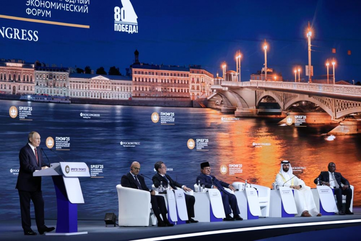 Tổng thống Nga Putin phát biểu tại phiên toàn thể