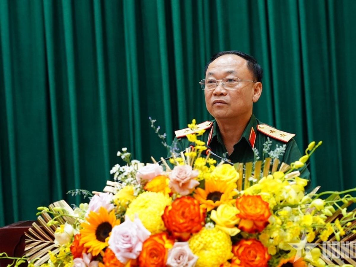 Trung tướng Thái Đại Ngọc phát biểu tại buổi kiểm tra