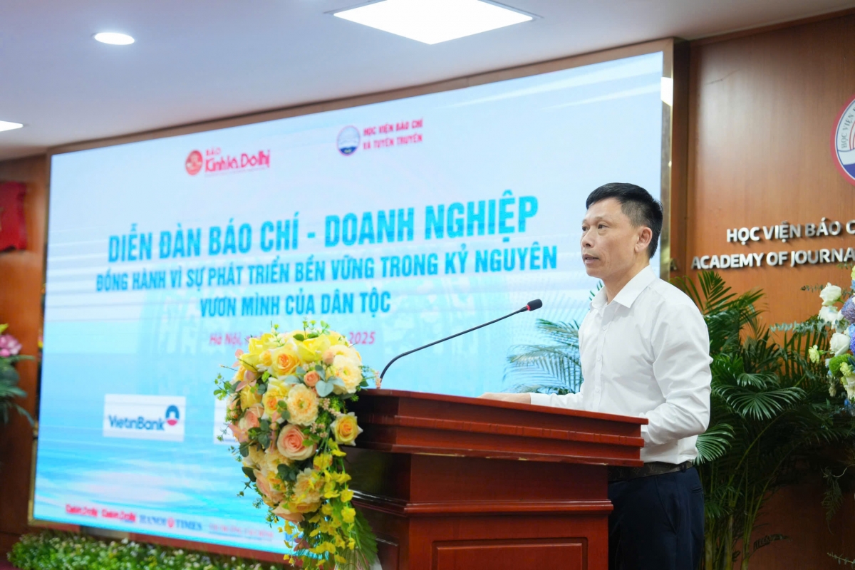 Ông Nguyễn Thành Lợi, Tổng Biên tập Báo Kinh tế và Đô thị phát biểu tại diễn đàn